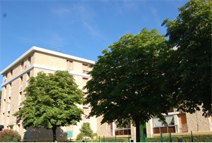 t3 à la location -   84200  CARPENTRAS, surface 79 m2 location t3 - UBI463678022